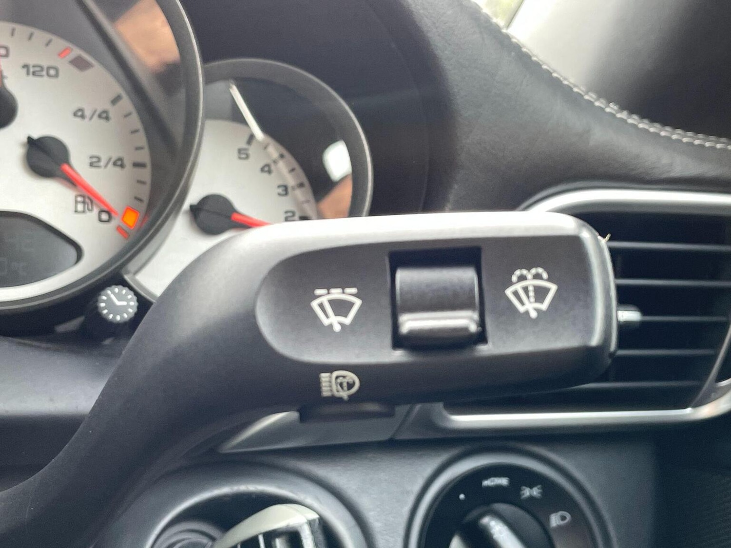 Used Porsche 911 2006 for sale - 76716205: Photo 24