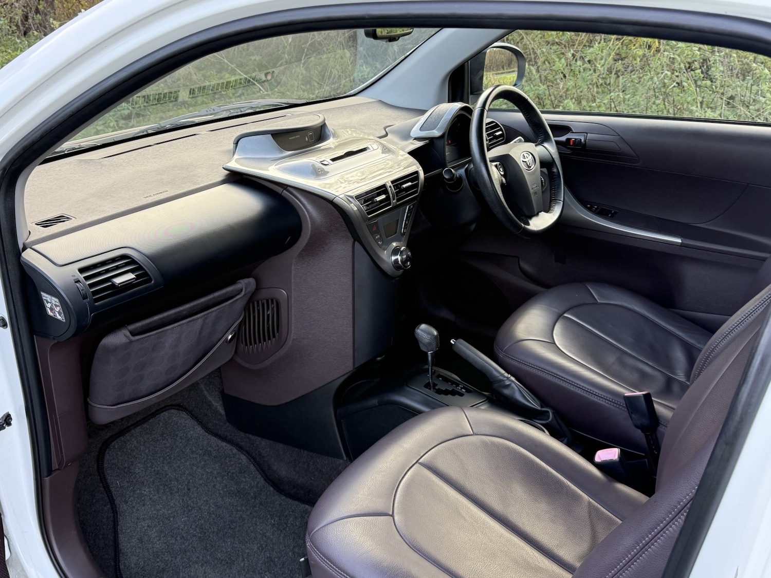 Used Toyota IQ 2009 for sale - 77237105: Photo 10