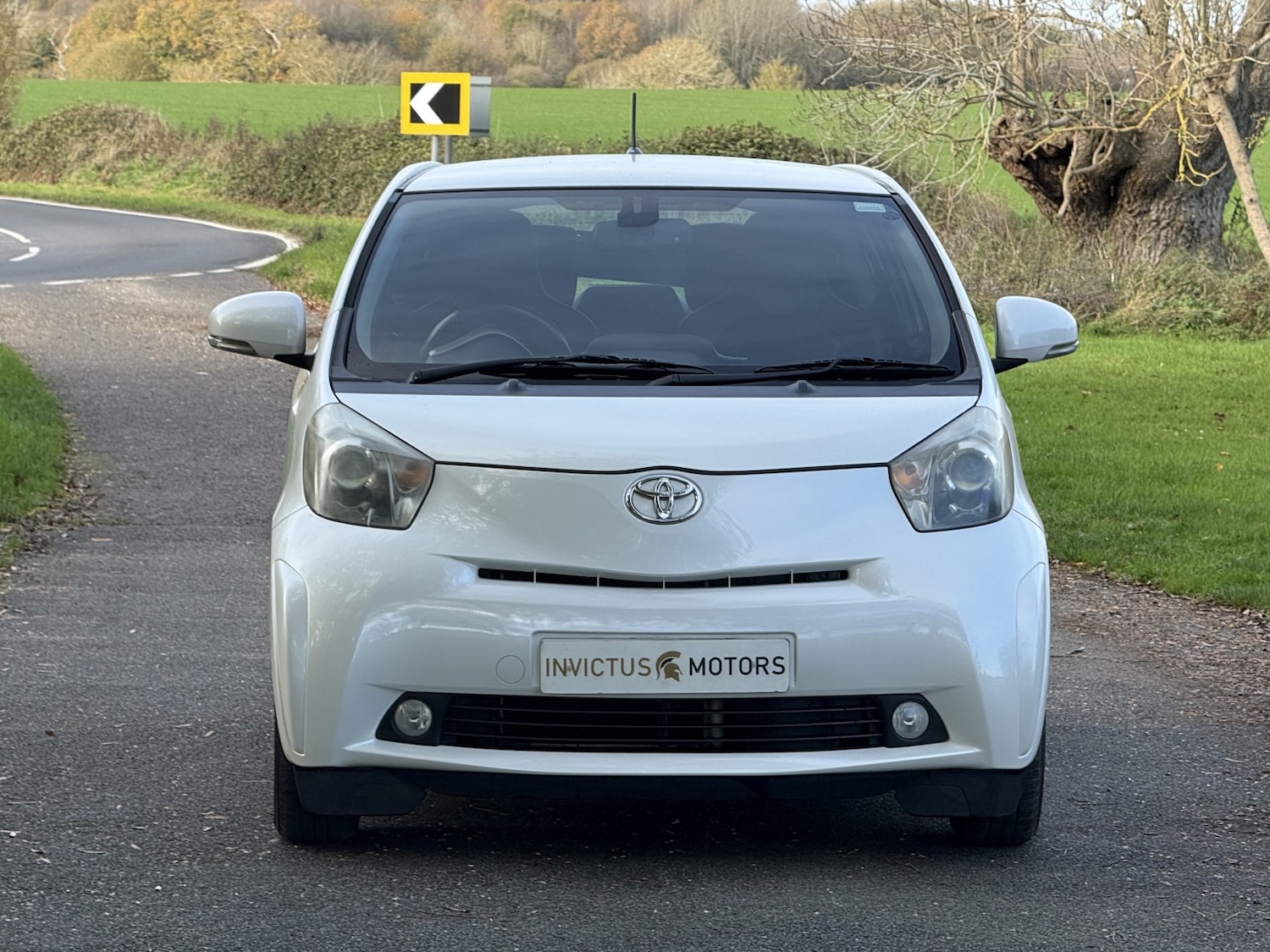 Used Toyota IQ 2009 for sale - 77237105: Photo 2