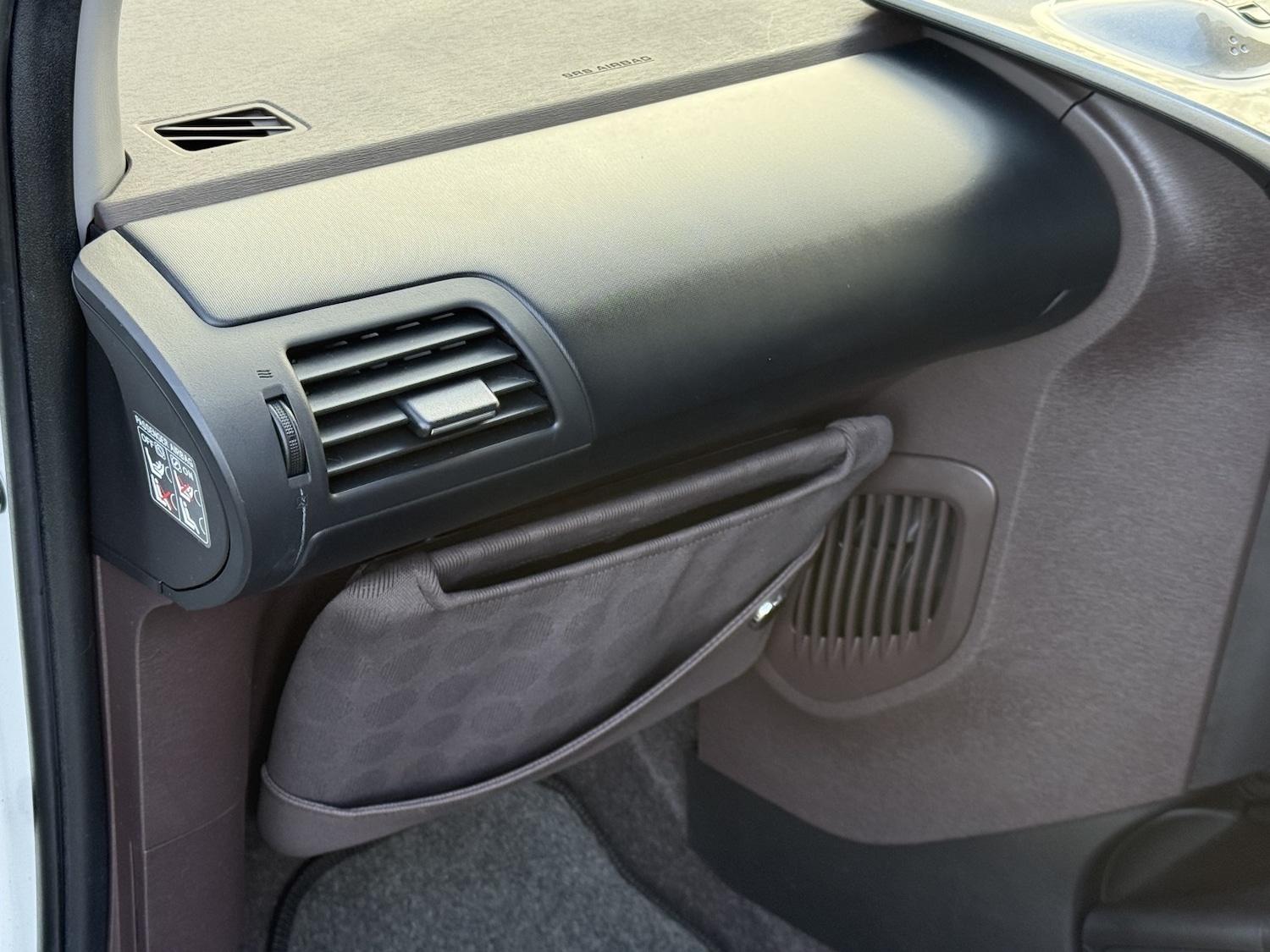 Used Toyota IQ 2009 for sale - 77237105: Photo 41