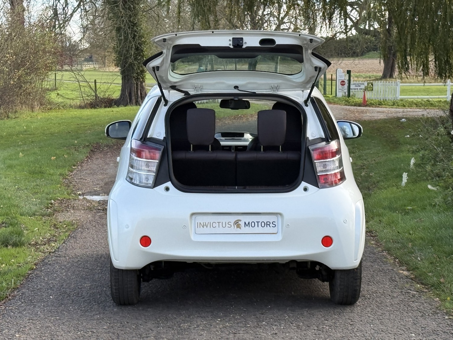 Used Toyota IQ 2009 for sale - 77237105: Photo 49