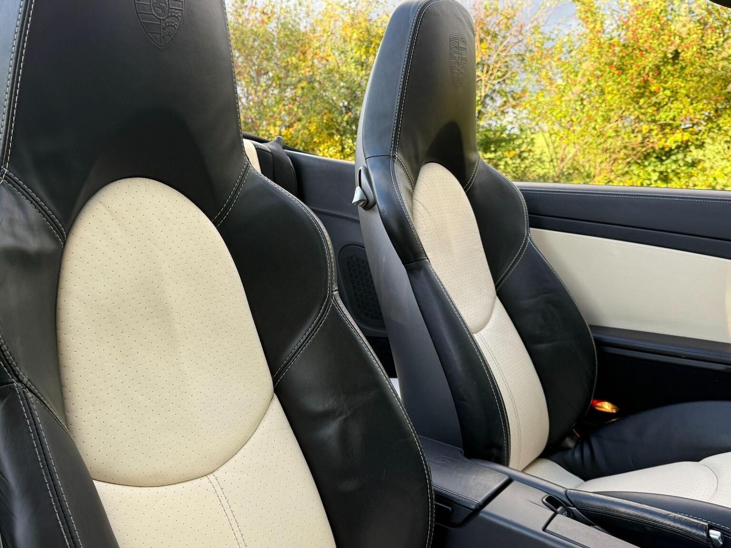 Used Porsche 911 2011 for sale - 76716196: Photo 7