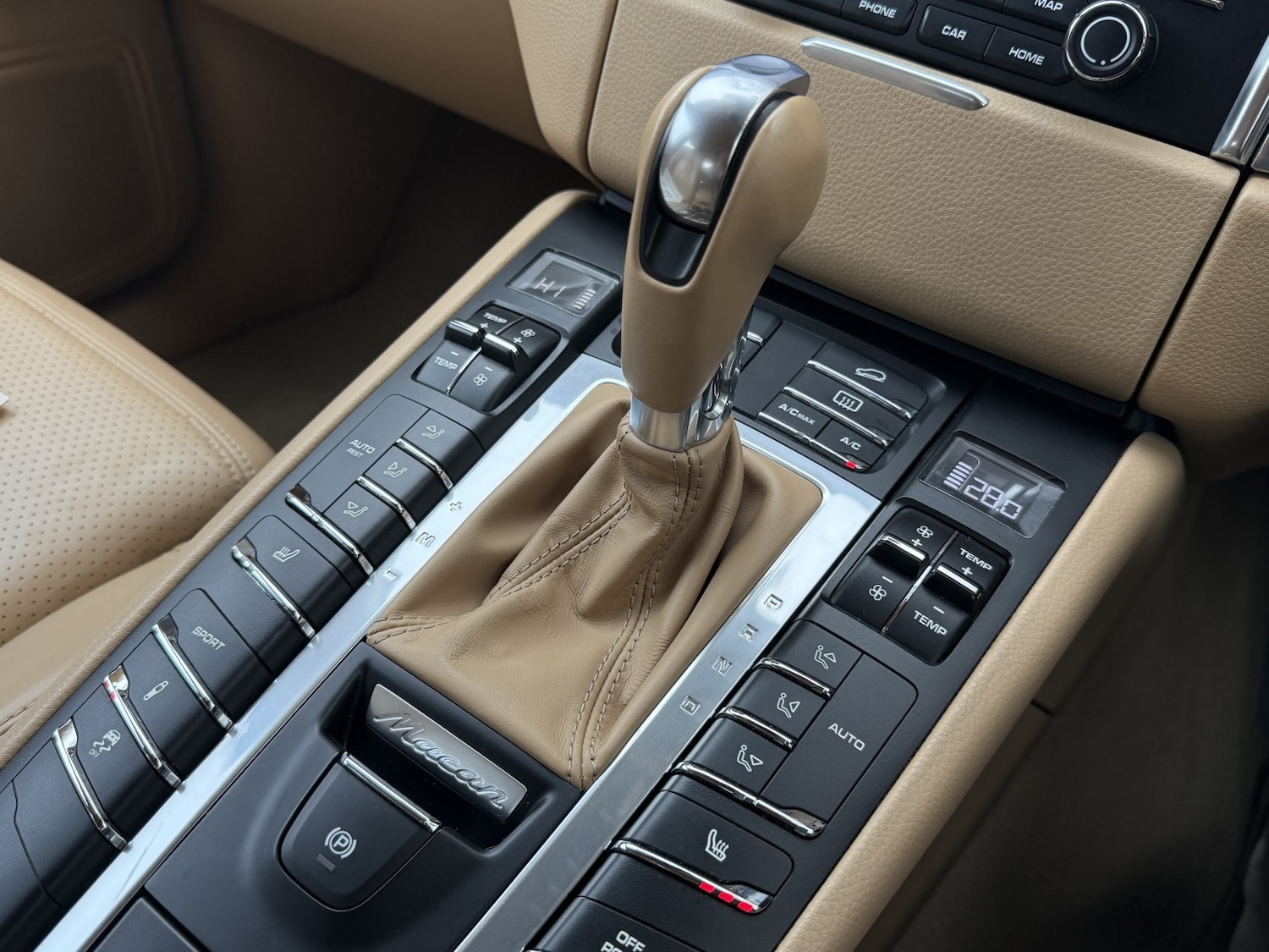 Used Porsche Macan 2016 for sale - 78004329: Photo 40