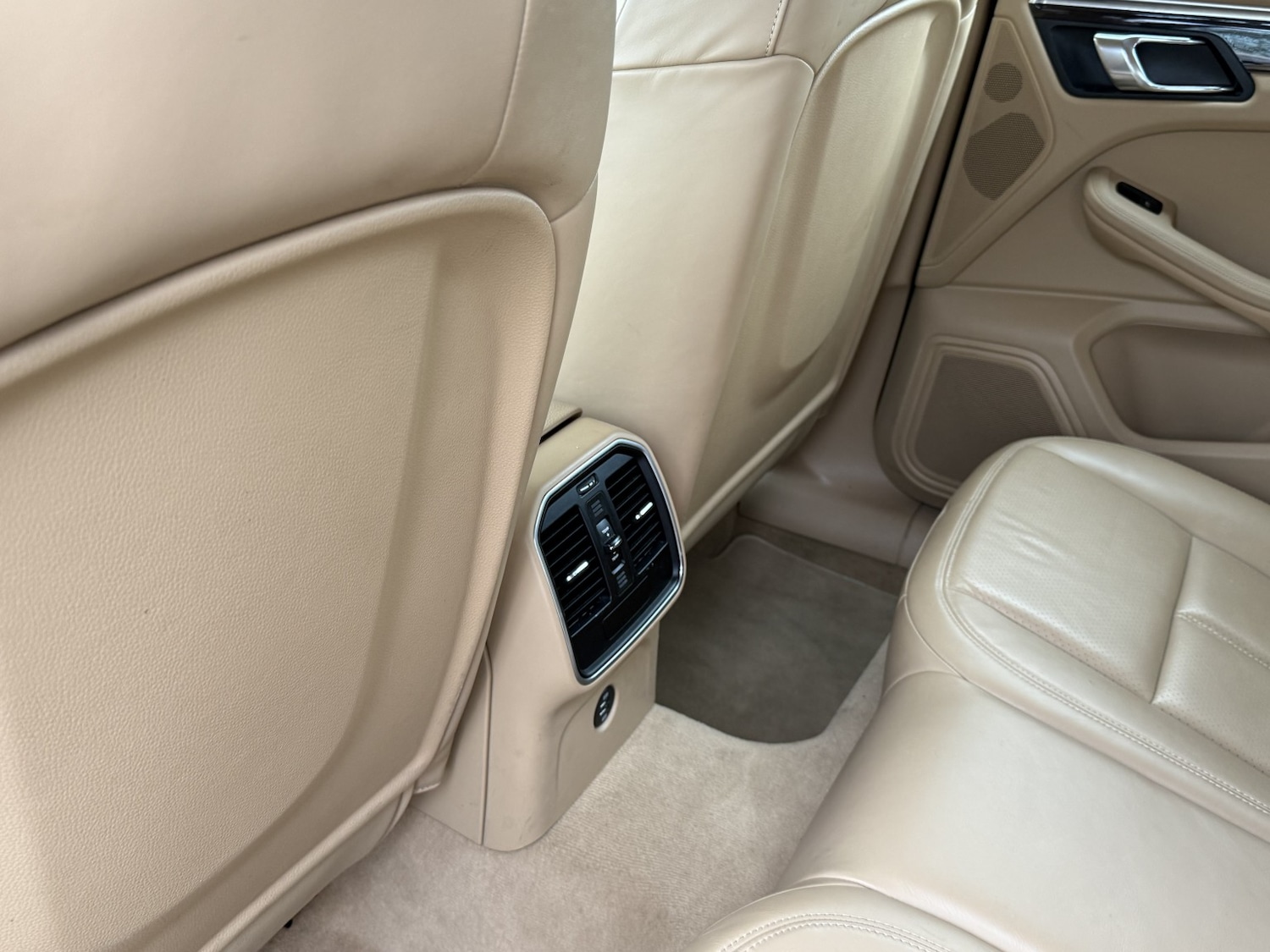 Used Porsche Macan 2016 for sale - 78004329: Photo 60