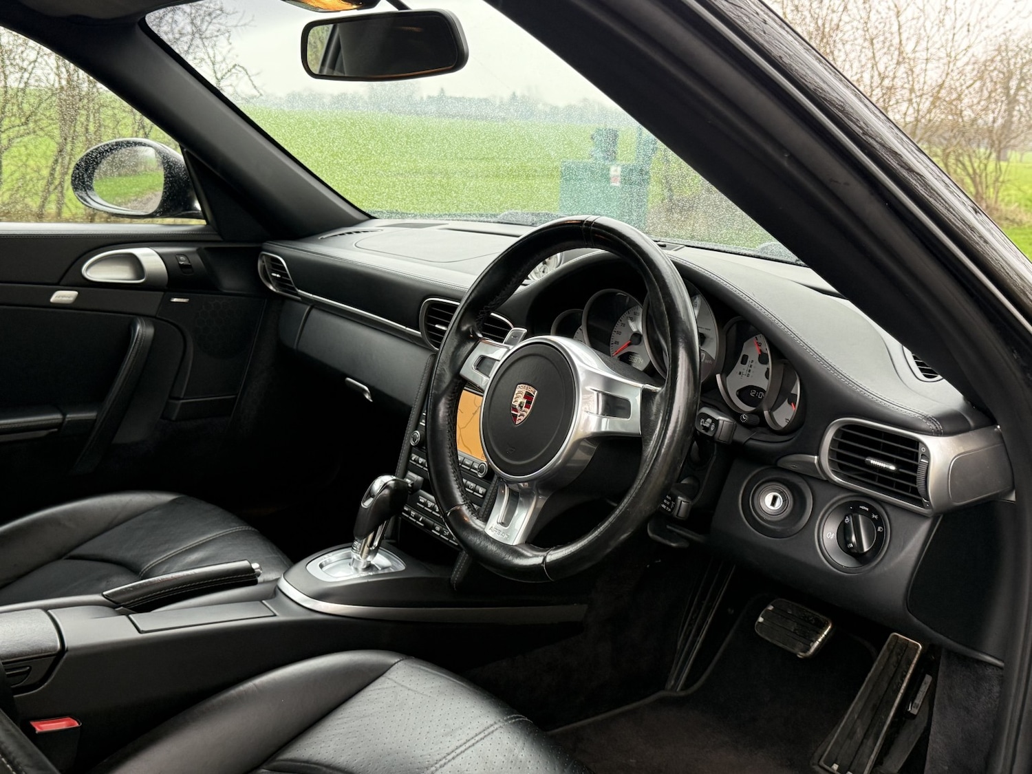 Used Porsche 911 2010 for sale - 77438451: Photo 37