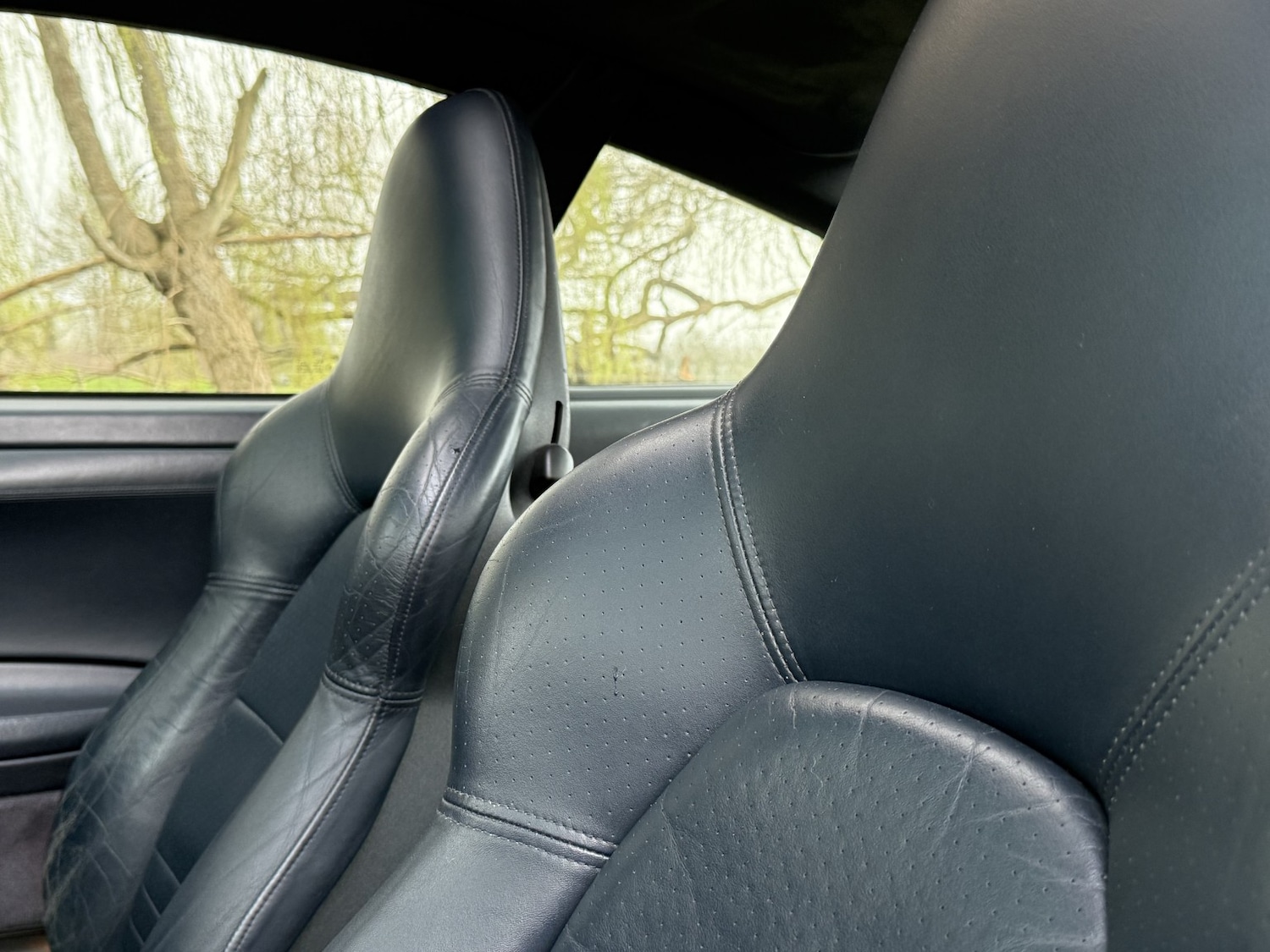 Used Porsche 911 1998 for sale - 78056941: Photo 35