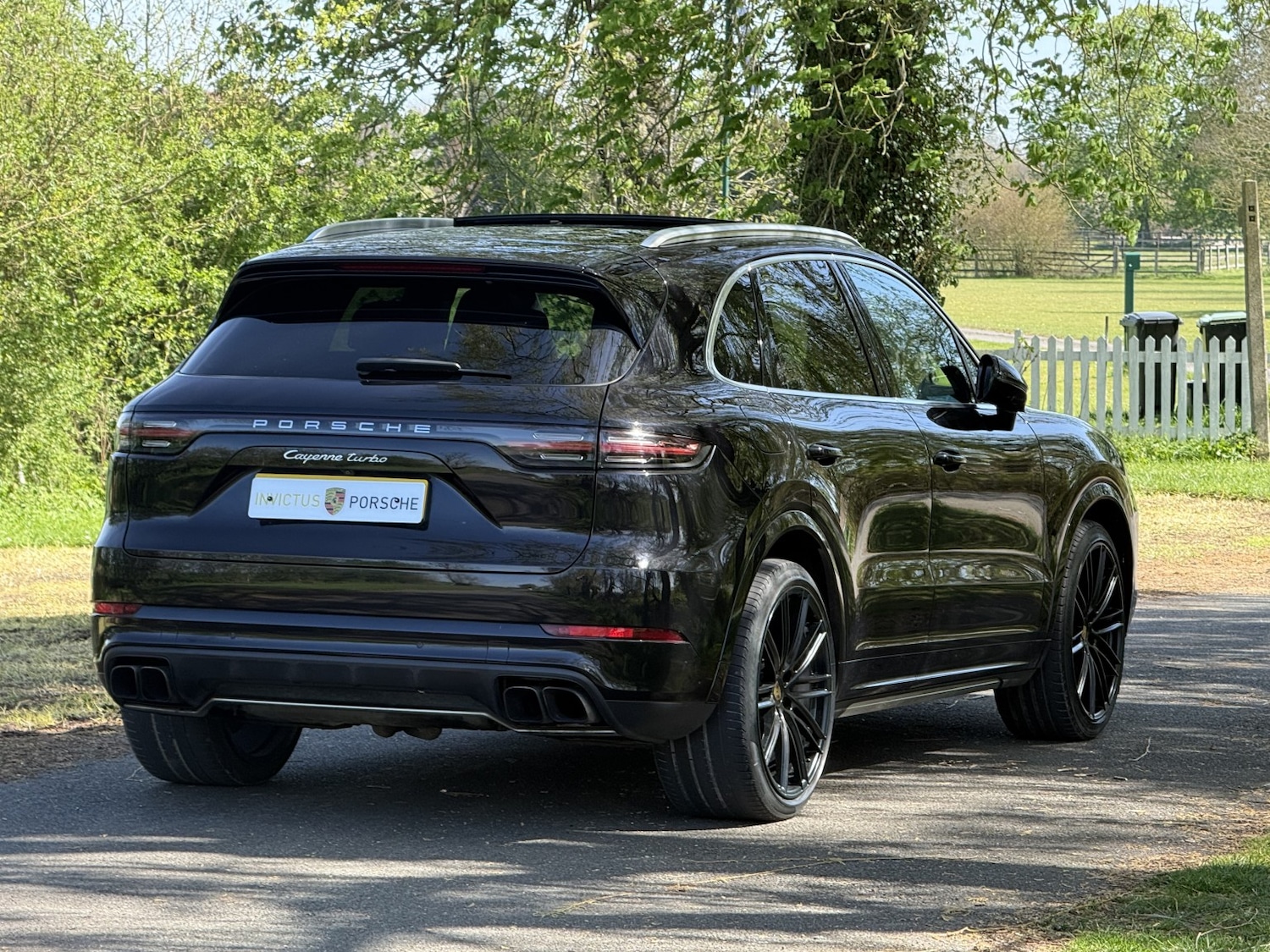 Used Porsche Cayenne 2018 for sale - 78190654: Photo 2