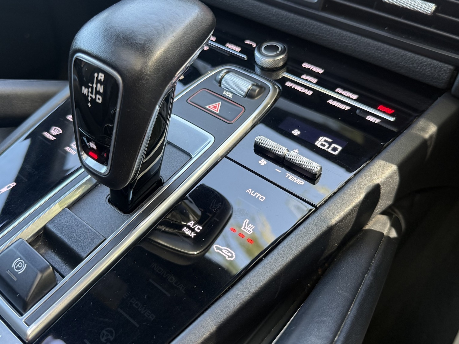 Used Porsche Cayenne 2018 for sale - 78190654: Photo 52