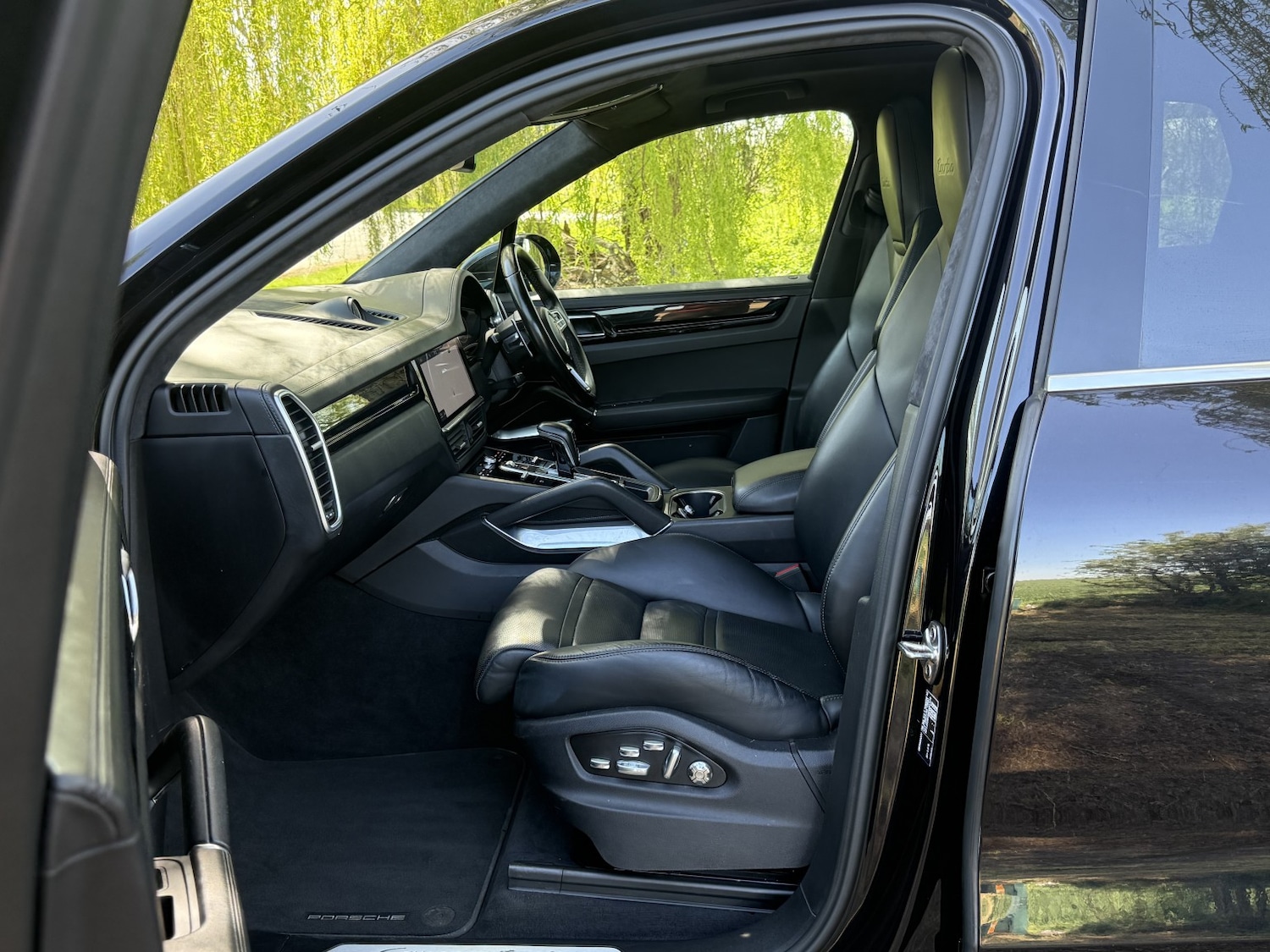 Used Porsche Cayenne 2018 for sale - 78190654: Photo 6