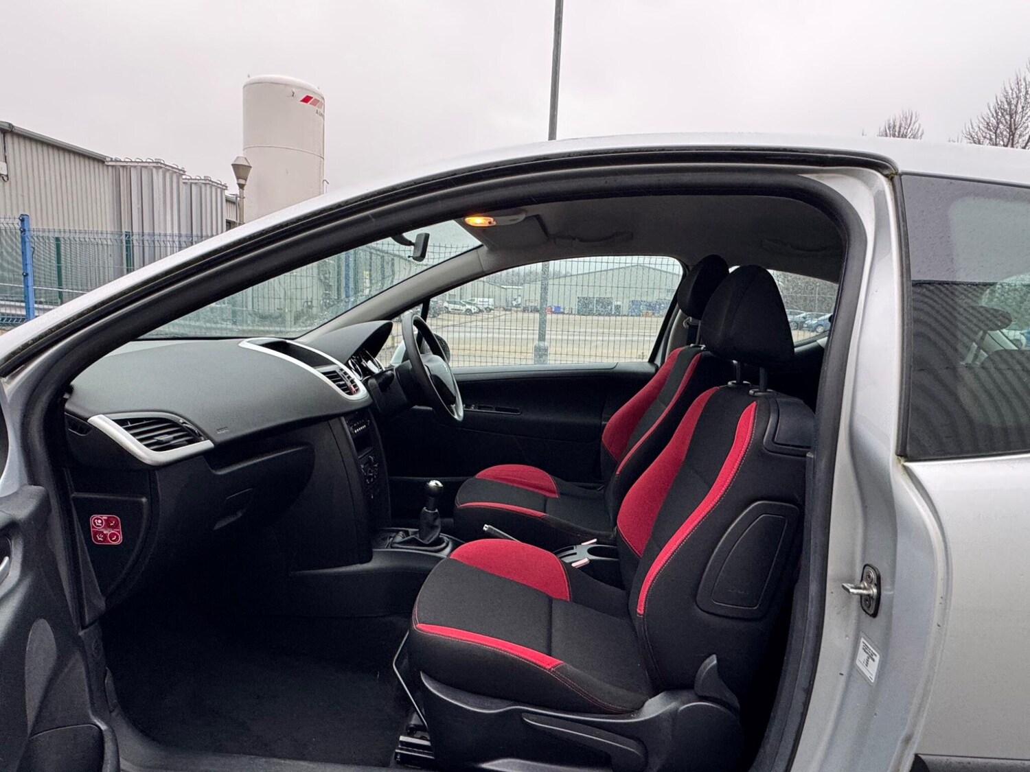 Used Peugeot 207 2009 for sale - 77454989: Photo 21