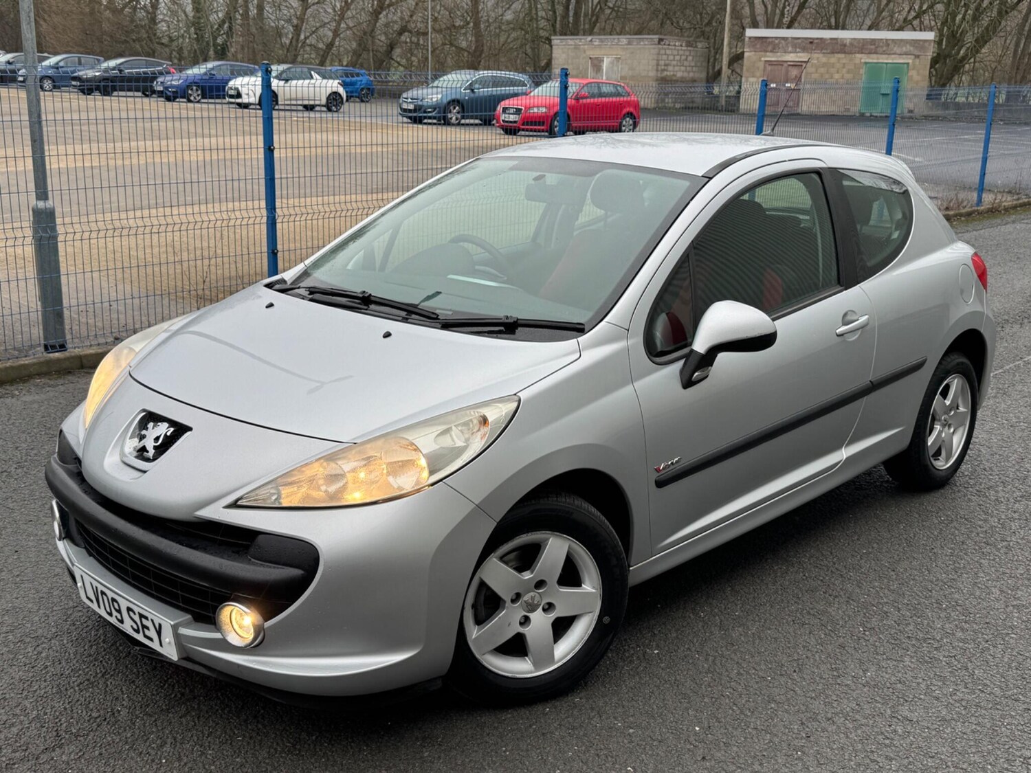 Used Peugeot 207 2009 for sale - 77454989: Photo 25