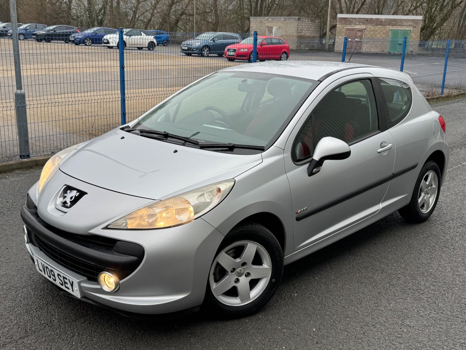 Used Peugeot 207 2009 for sale - 77454989: Photo 3