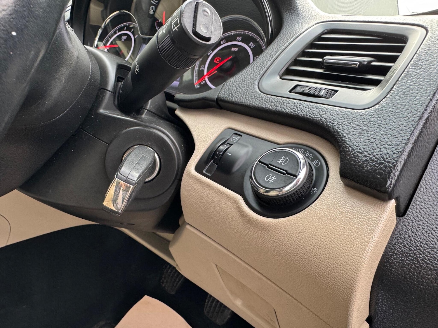 Used Vauxhall Insignia 2014 for sale - 77238286: Photo 36