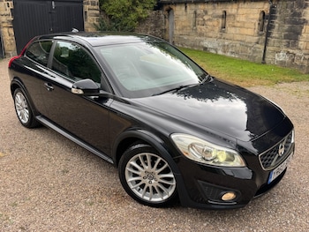 Used Volvo C30 2010 for sale - 79441468: Photo