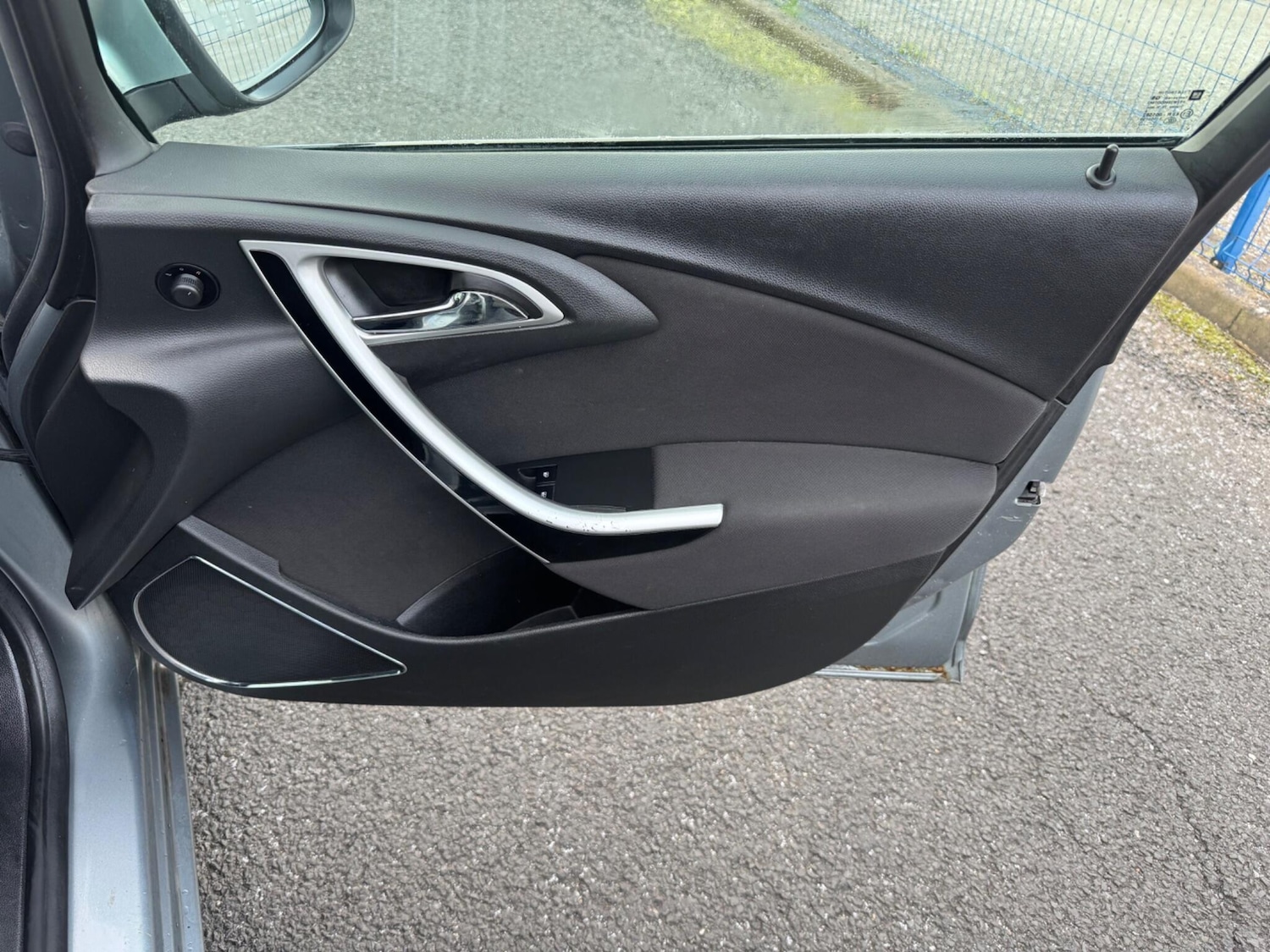 Used Vauxhall Astra 2012 for sale - 77205074: Photo 15