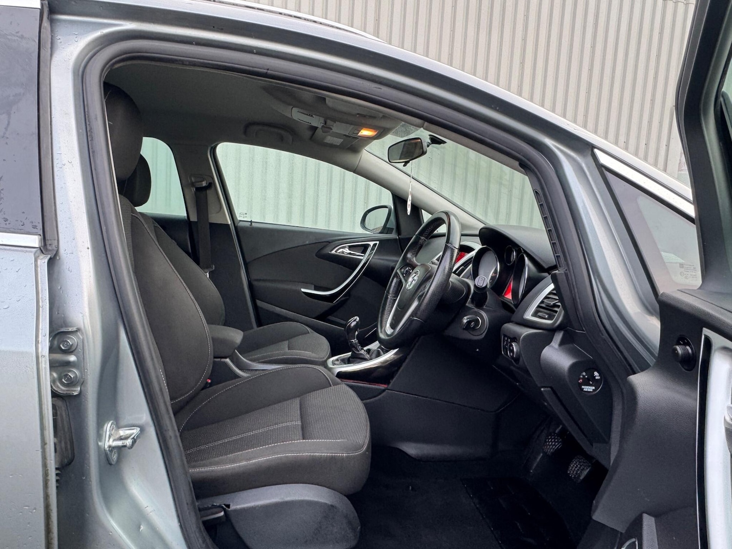 Used Vauxhall Astra 2012 for sale - 77205074: Photo 22