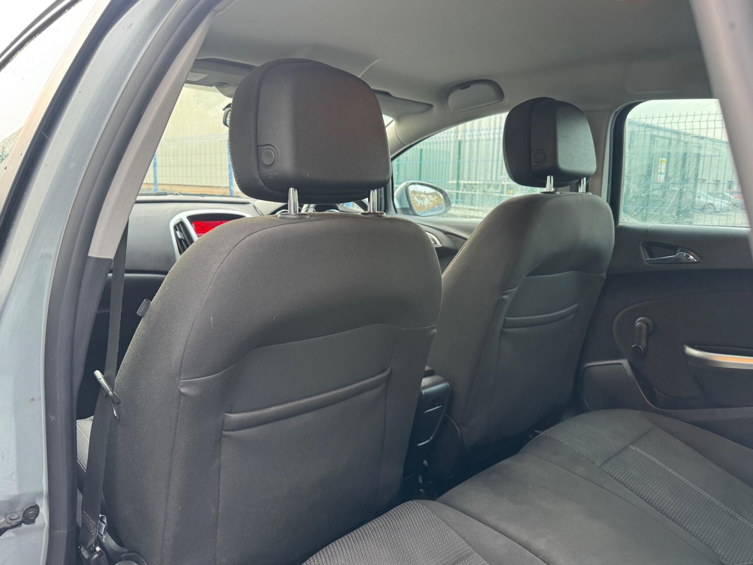 Used Vauxhall Astra 2012 for sale - 77205074: Photo 32