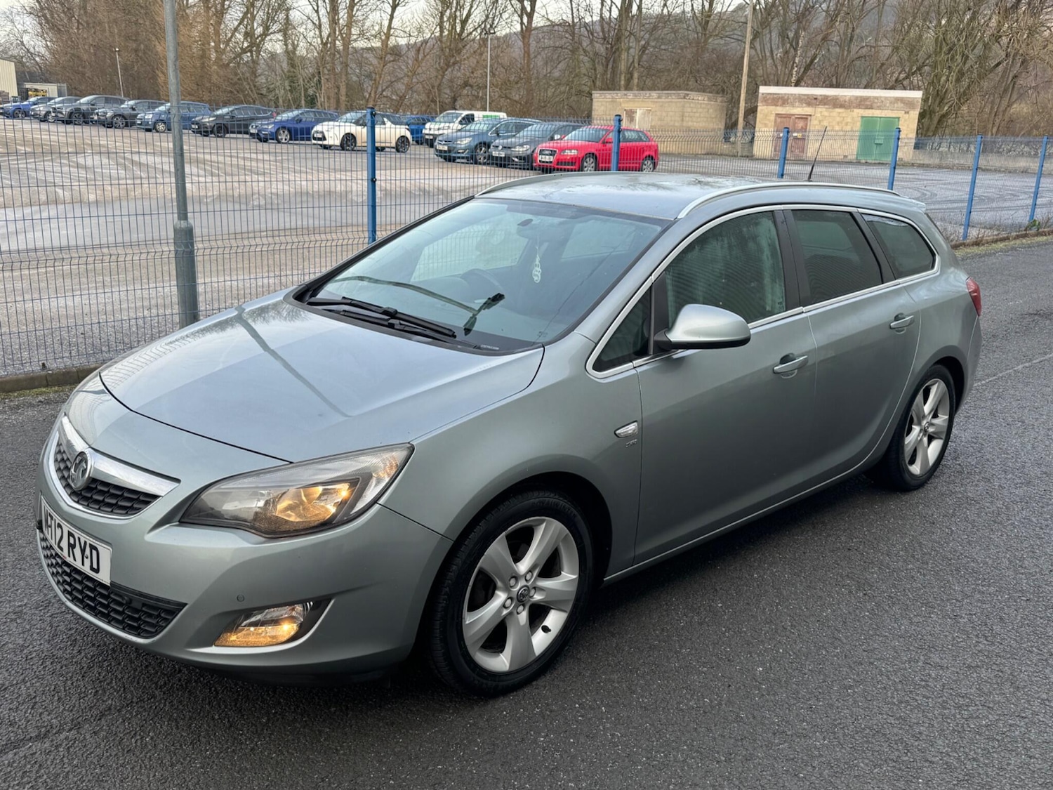 Used Vauxhall Astra 2012 for sale - 77205074: Photo 7