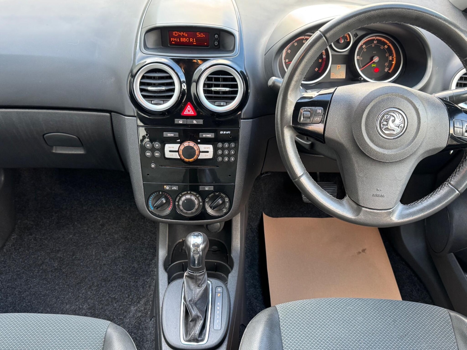 Used Vauxhall Corsa 2009 for sale - 77215329: Photo 25