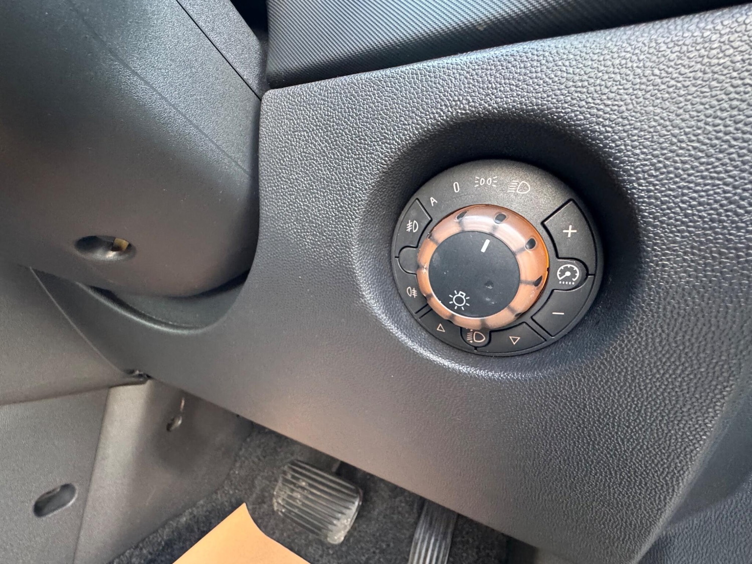 Used Vauxhall Corsa 2009 for sale - 77215329: Photo 29