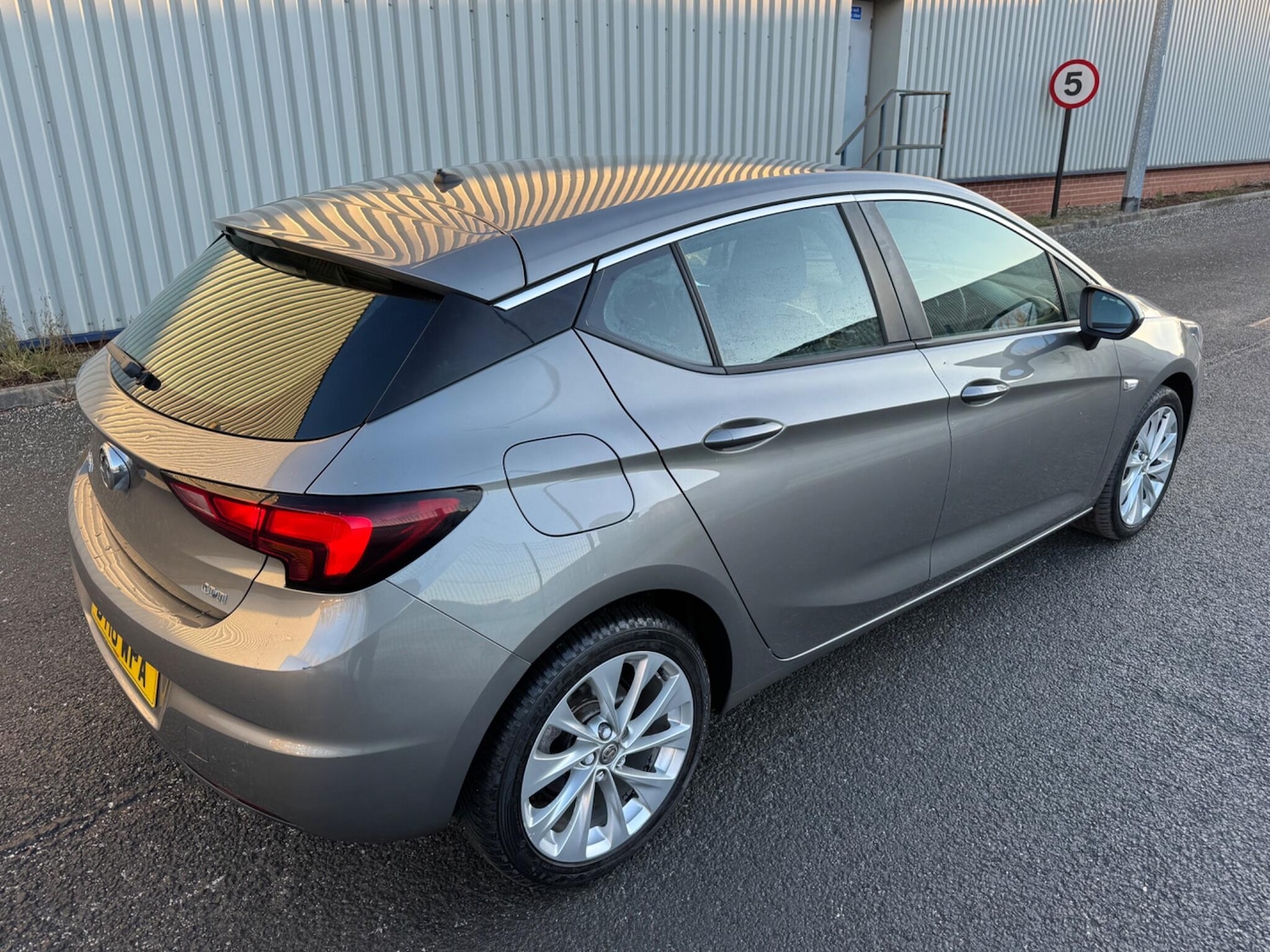 Used Vauxhall Astra 2016 for sale - 77314819: Photo 11