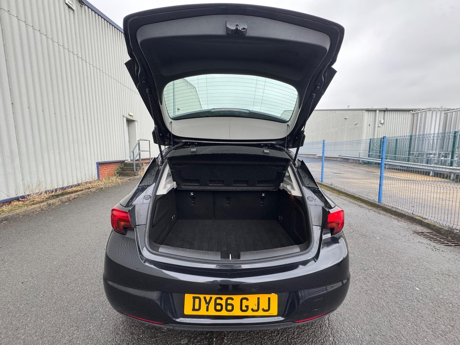 Used Vauxhall Astra 2016 for sale - 77612805: Photo 12