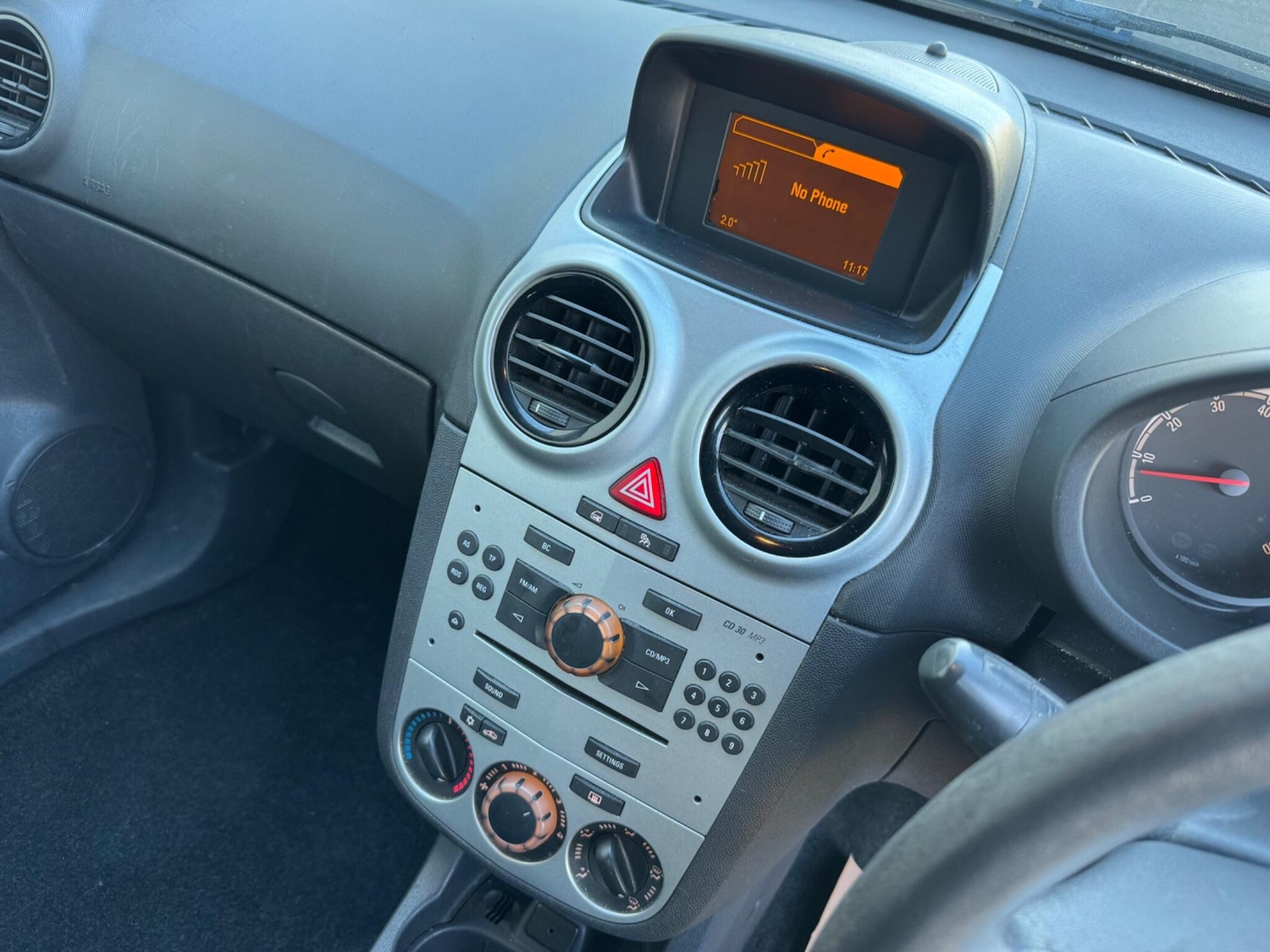 Used Vauxhall Corsa 2012 for sale - 77550485: Photo 20