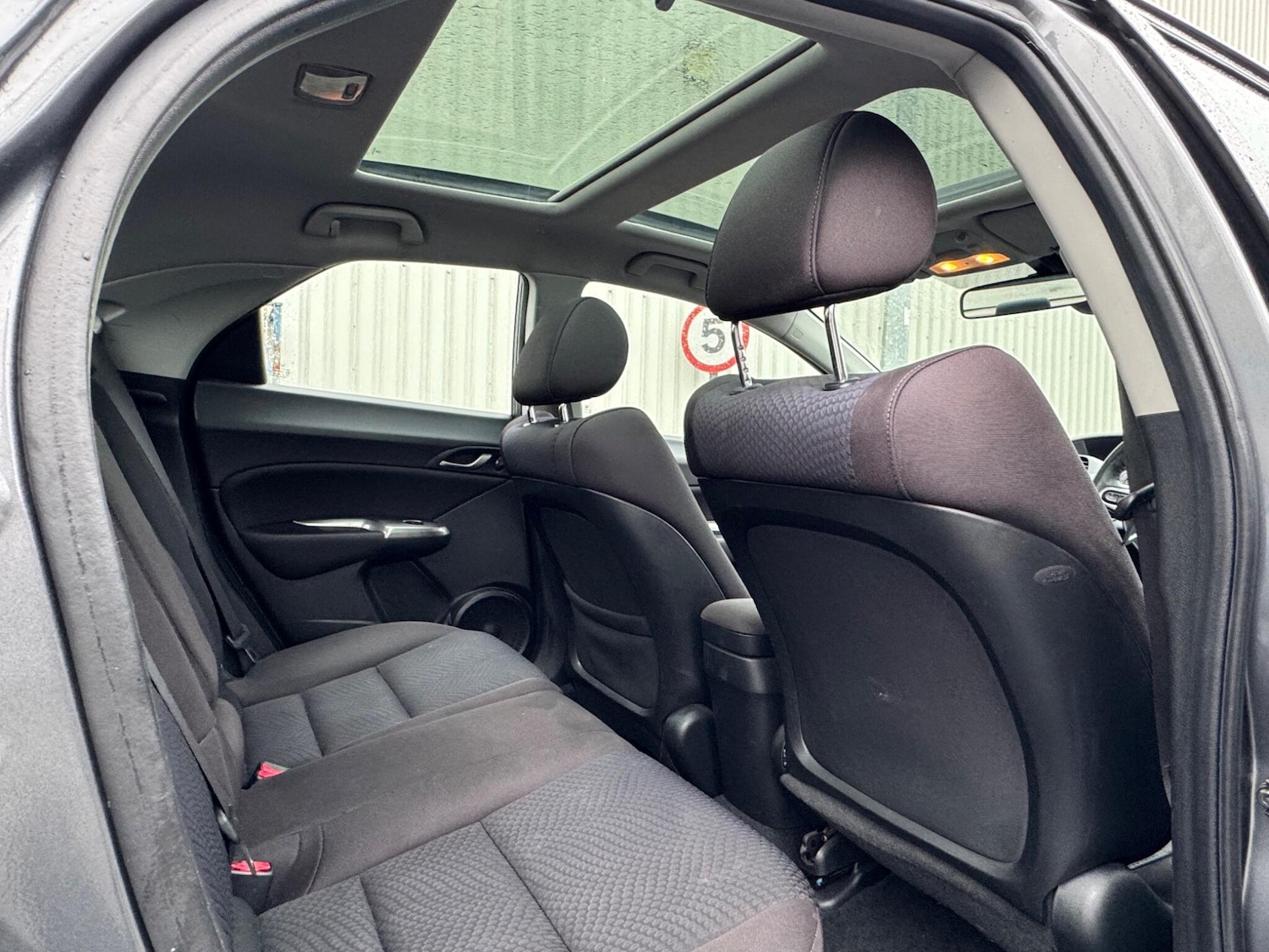 Used Honda Civic 2009 for sale - 77709910: Photo 25