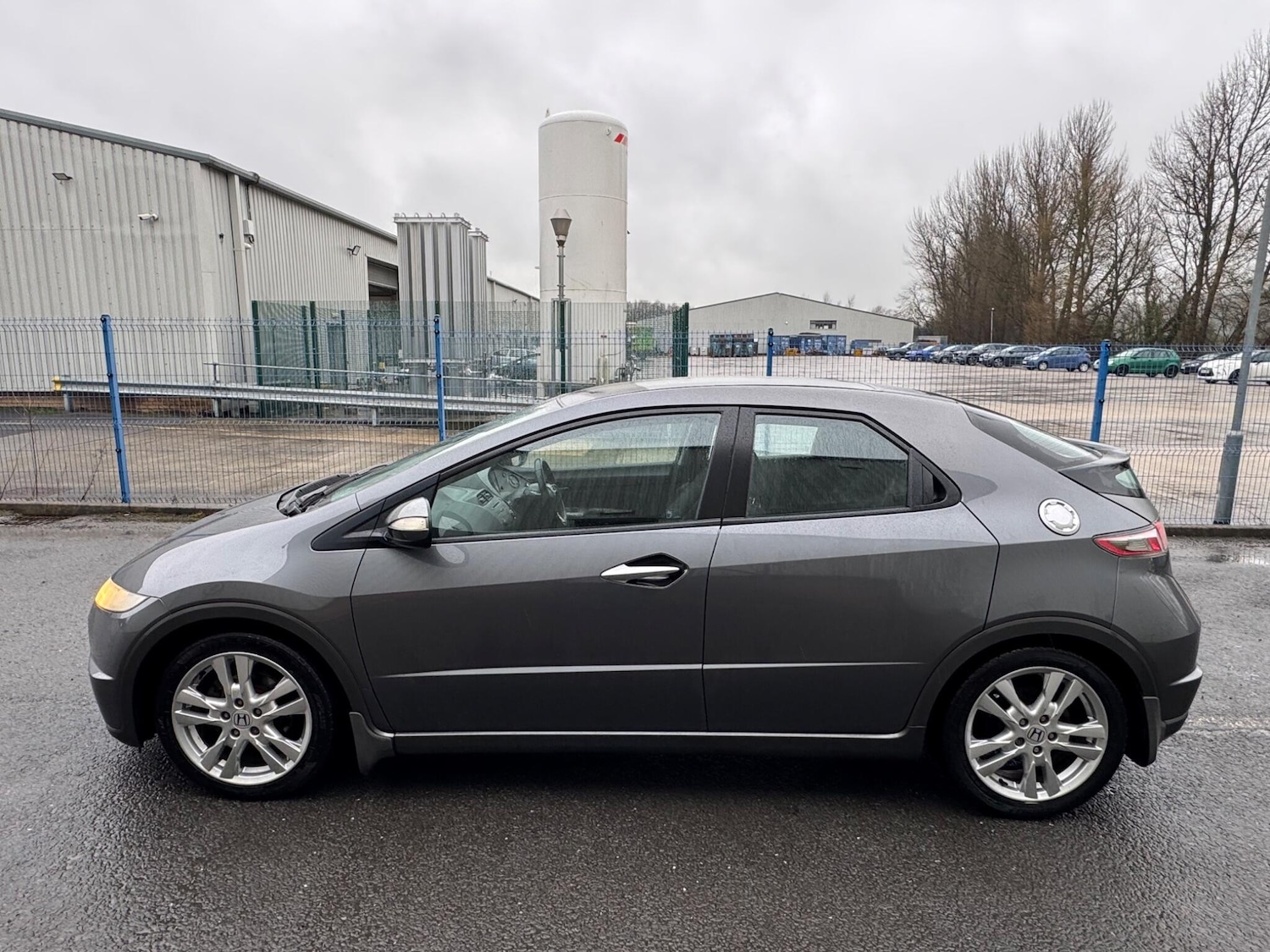 Used Honda Civic 2009 for sale - 77709910: Photo 4