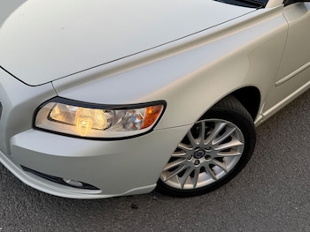 Used Volvo S40 2011 for sale - 79248811: Photo