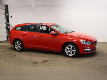 Used Volvo V60 2015 for sale - 78231146: Photo