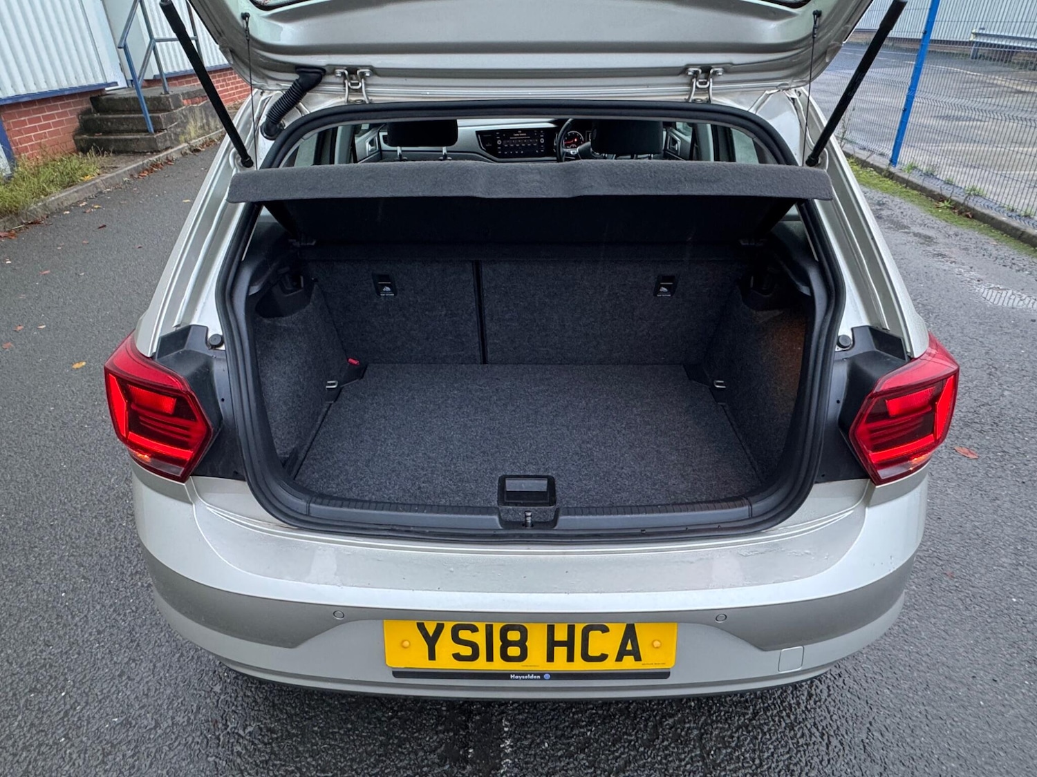 Used Volkswagen Polo 2018 for sale - 77205085: Photo 15