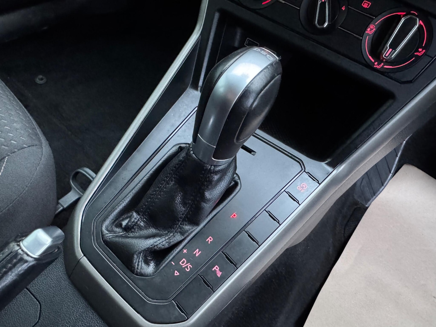 Used Volkswagen Polo 2018 for sale - 77205085: Photo 25