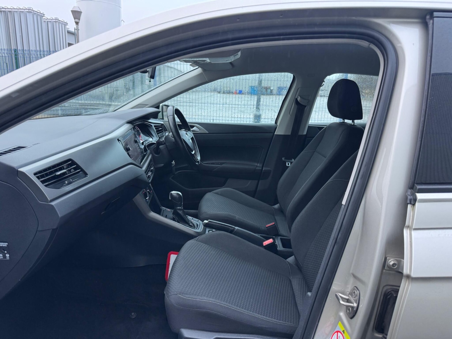 Used Volkswagen Polo 2018 for sale - 77205085: Photo 27