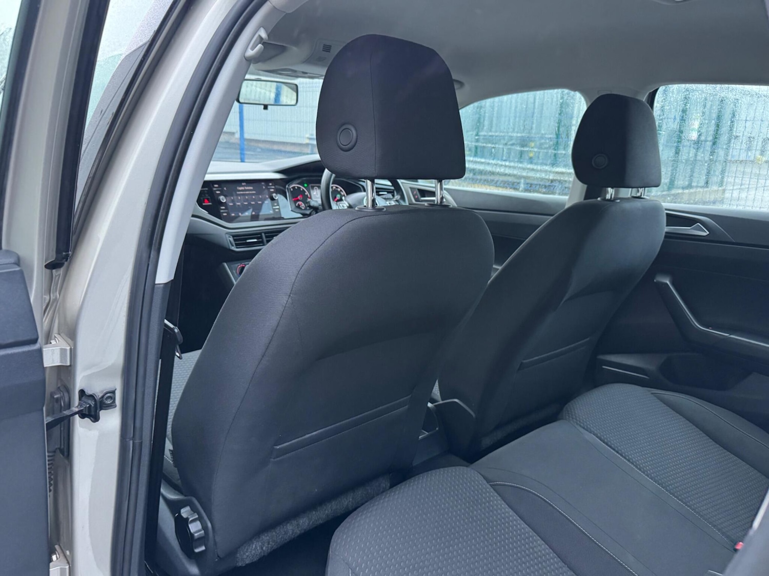 Used Volkswagen Polo 2018 for sale - 77205085: Photo 33