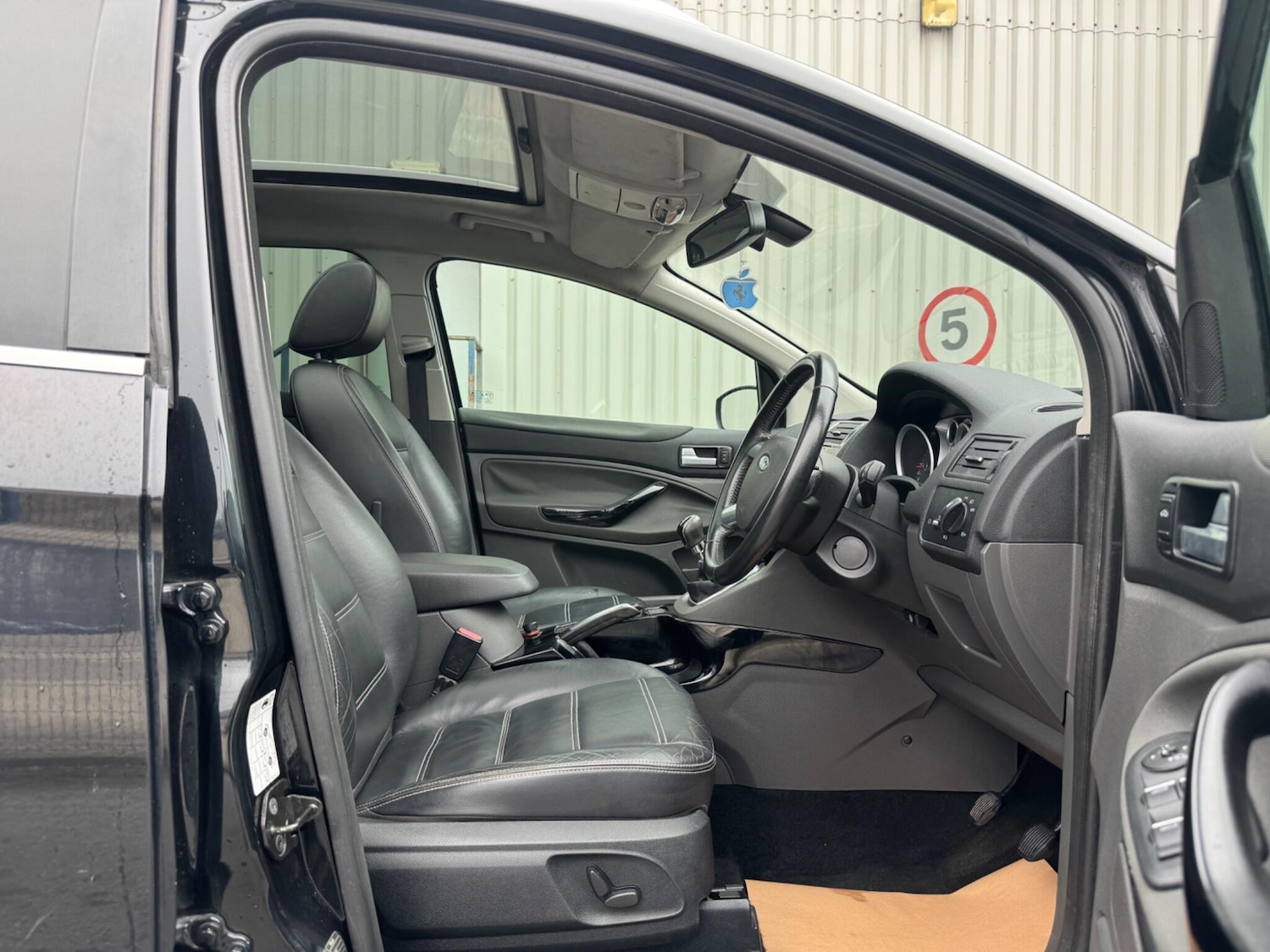 Used Ford Kuga 2012 for sale - 77793728: Photo 19