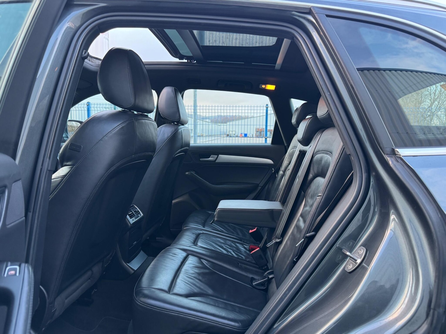 Used Audi Q5 2013 for sale - 77205088: Photo 33