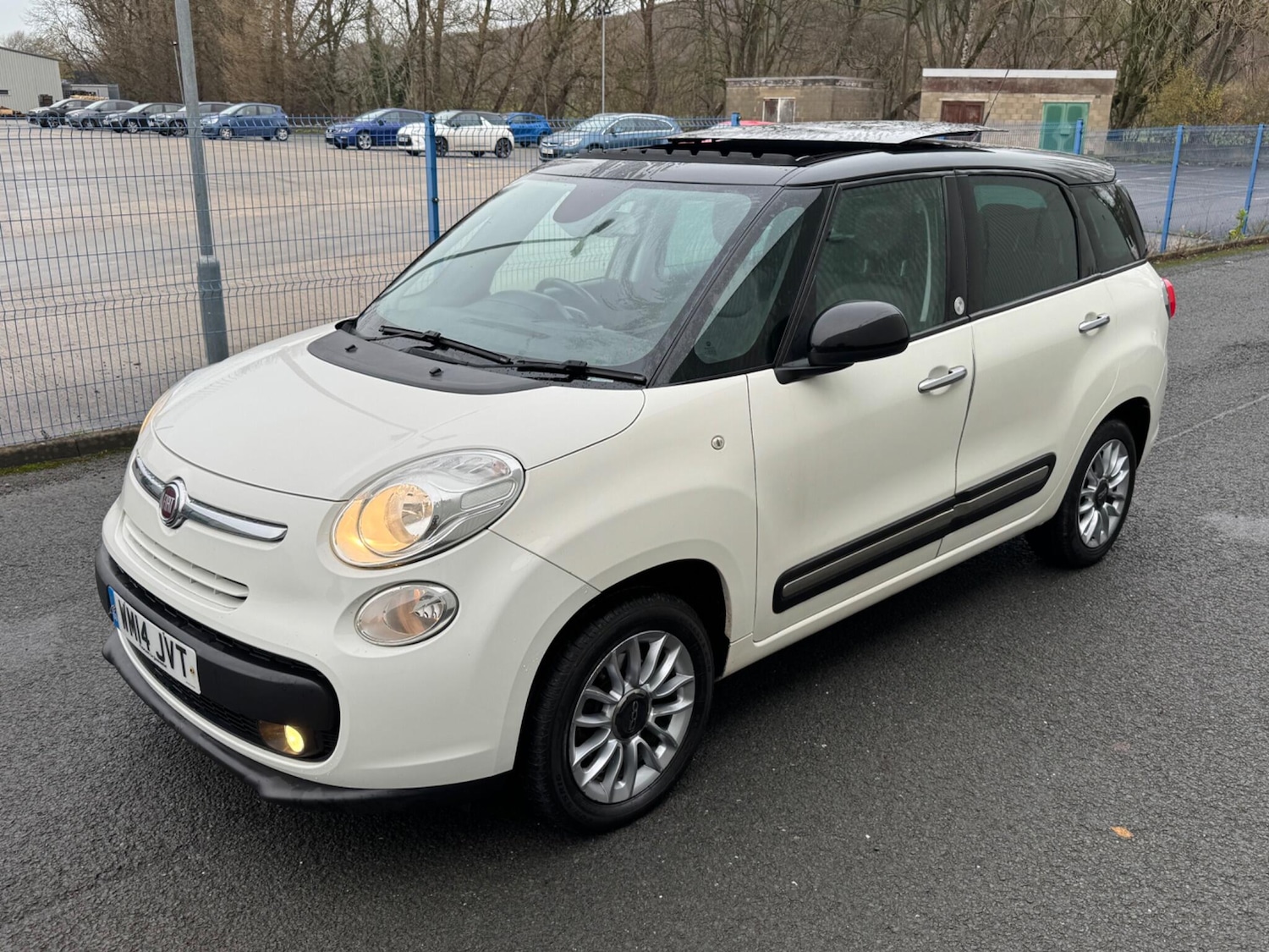 Used Fiat 500L 2014 for sale - 77320851: Photo 15