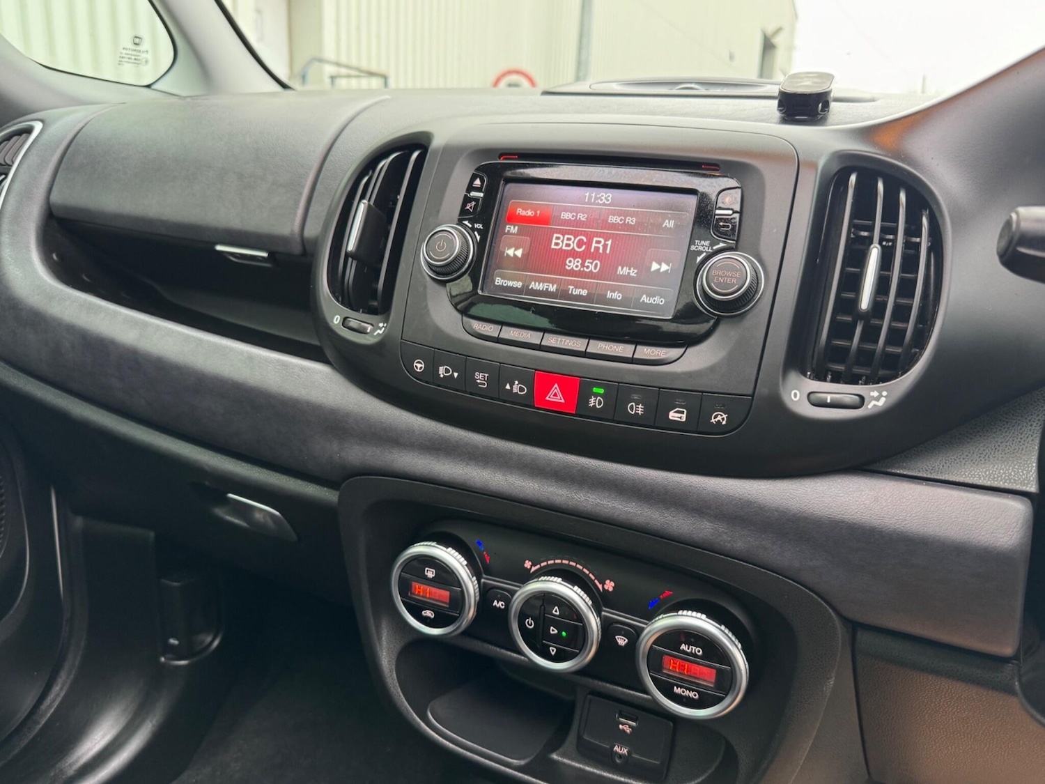 Used Fiat 500L 2014 for sale - 77320851: Photo 24