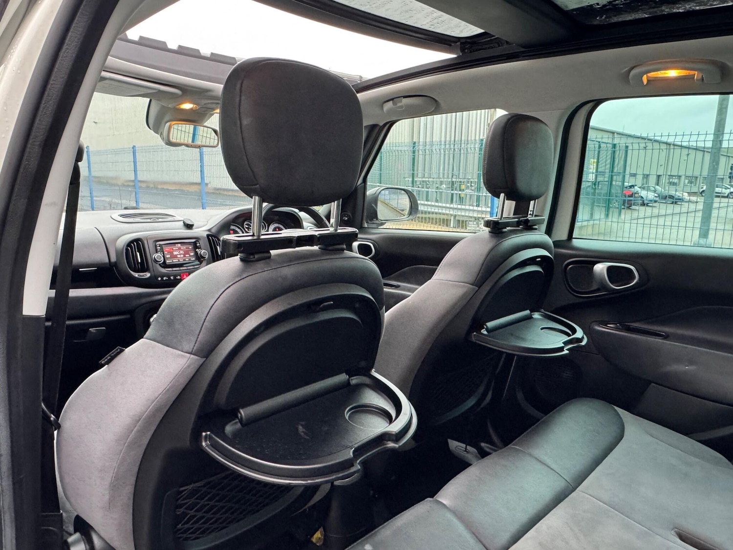 Used Fiat 500L 2014 for sale - 77320851: Photo 33