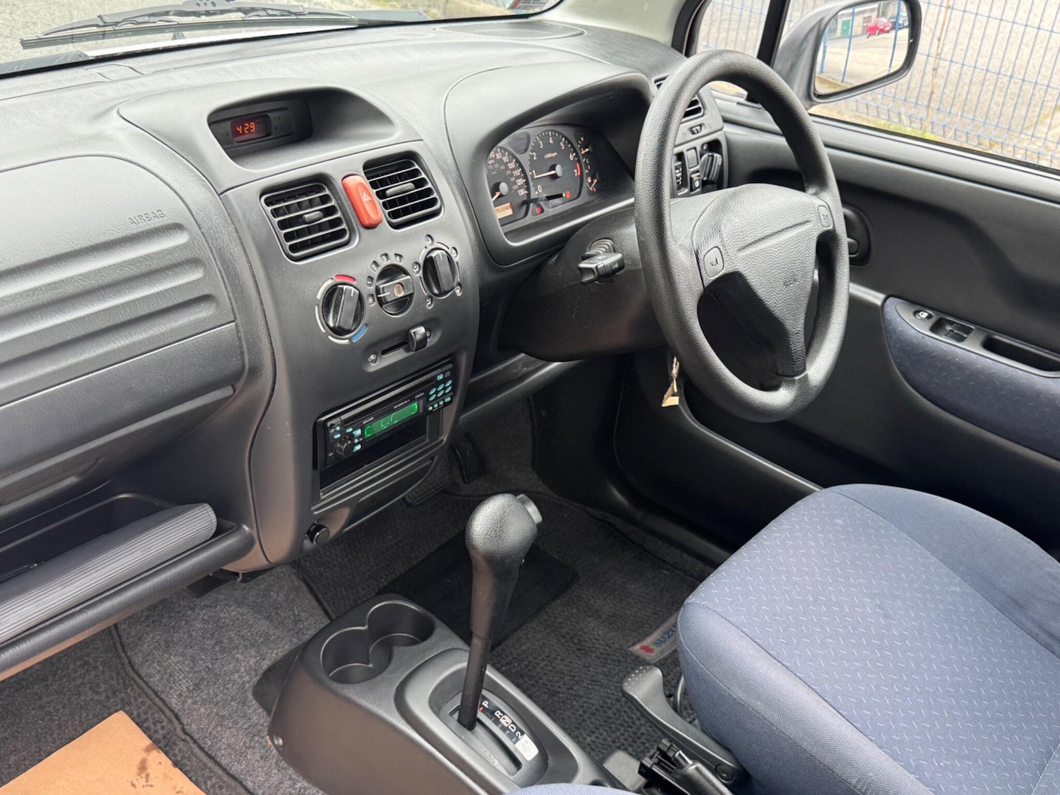 Used Suzuki Wagon R 2002 for sale - 78101327: Photo 18