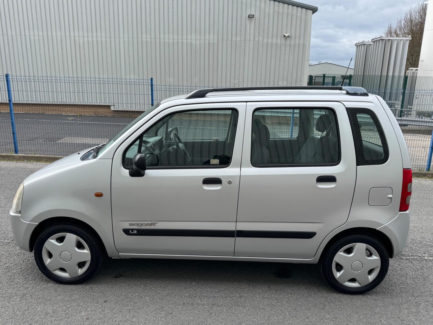 Used Suzuki Wagon R 2002 for sale - 78101327: Photo 8