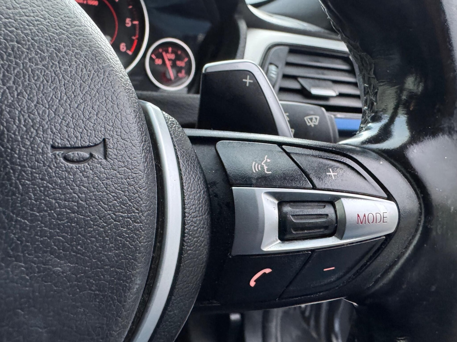 Used BMW 3 Series 2014 for sale - 77205078: Photo 44