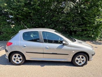 Used Peugeot 206 2004 for sale - 79158586: Photo