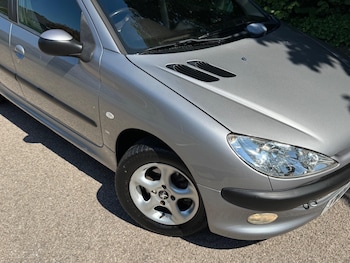 Used Peugeot 206 2004 for sale - 79158586: Photo