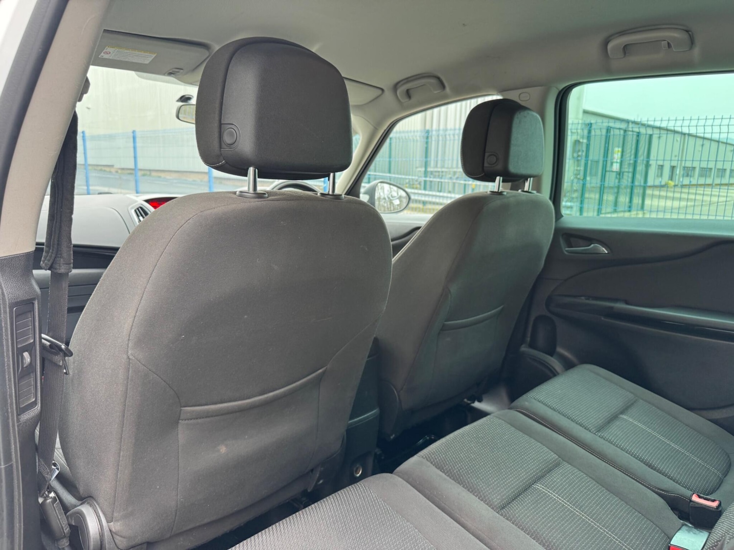 Used Vauxhall Zafira 2015 for sale - 77982616: Photo 28