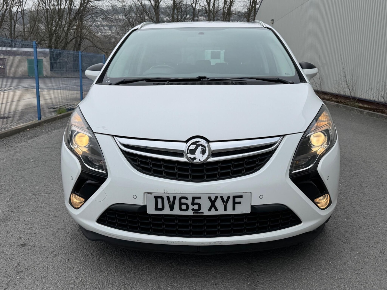 Used Vauxhall Zafira 2015 for sale - 77982616: Photo 6