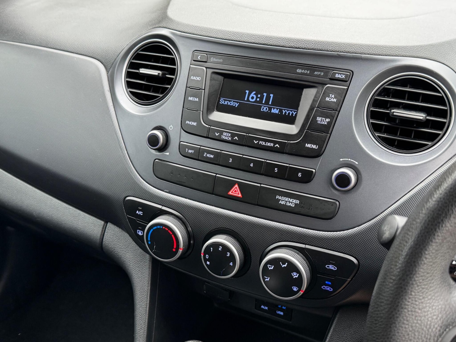 Used Hyundai i10 2018 for sale - 77853208: Photo 22