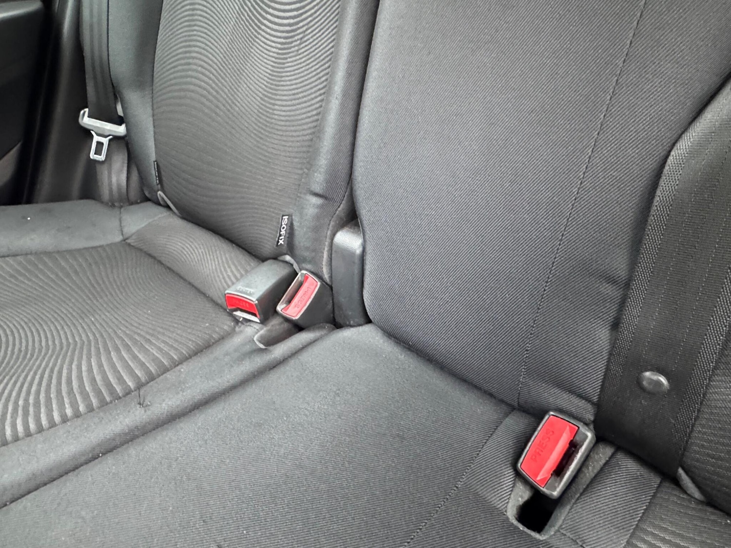 Used Hyundai i10 2018 for sale - 77853208: Photo 29