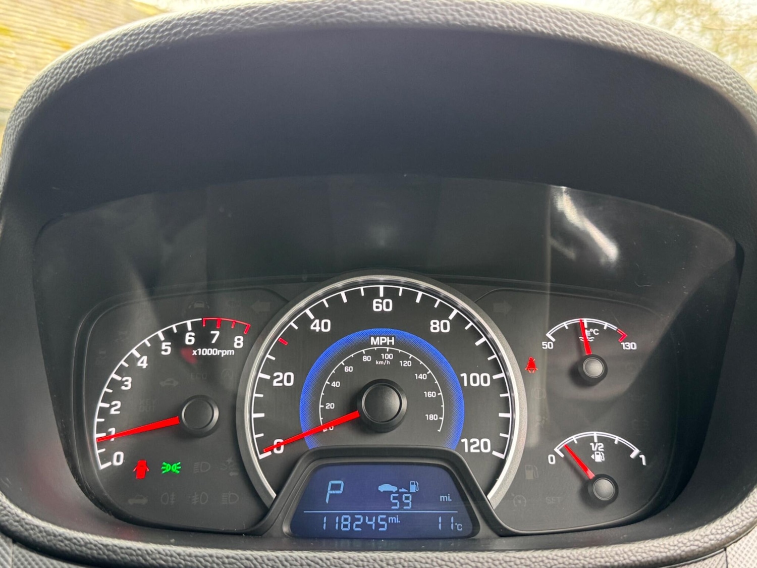 Used Hyundai i10 2018 for sale - 77853208: Photo 33